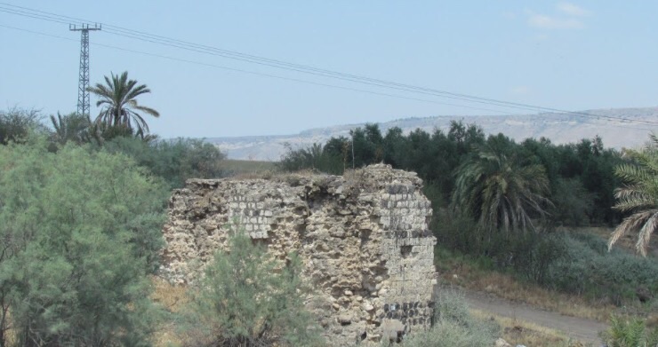 صورة لقرية العبيدية - فلسطين: : العبيديه